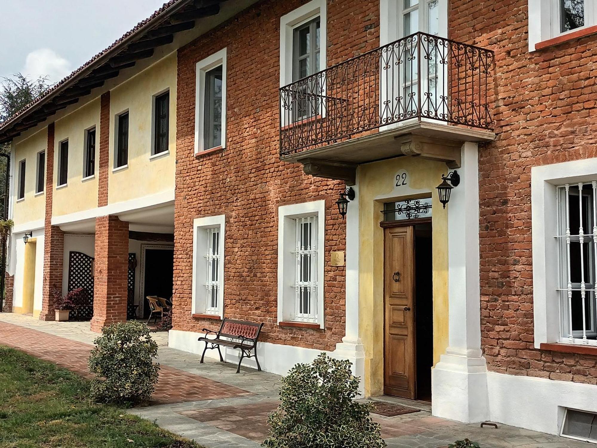 Guest House La Carolina Tigliole Exterior foto